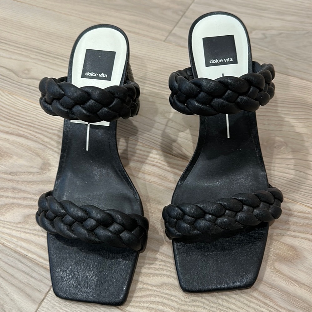 Black dolce vita block heels